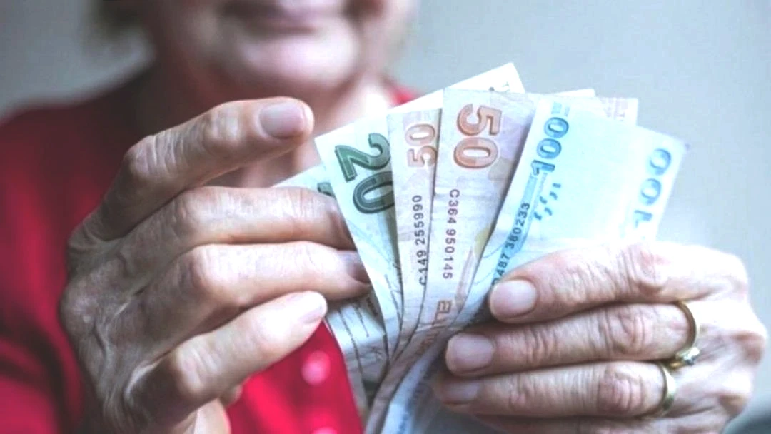 2026 ya bırakmayın! Uzman isim 3 ay öncesinden uyardı, 202 günde emekli olunabiliyor ama... 3
