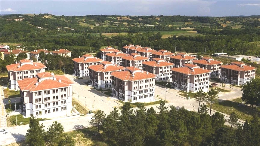 TOKİ'nin yüzde 25 indirim kampanyası bugün başlıyor: Başvuru şartları ve banka kredi oranları açıklandı - 4